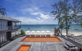 Baan Ploy Sea